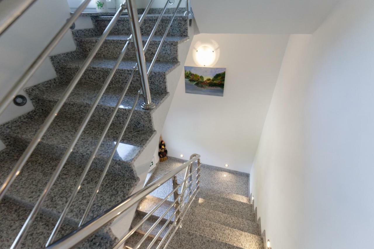 Apartment Snjezana 슬루니 외부 사진