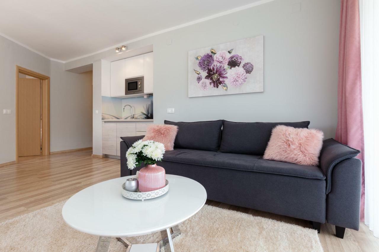 Apartment Snjezana 슬루니 외부 사진
