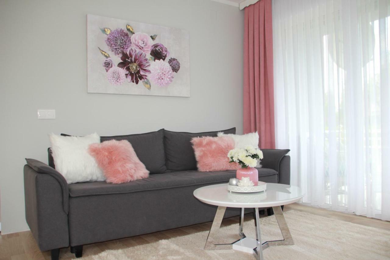 Apartment Snjezana 슬루니 외부 사진