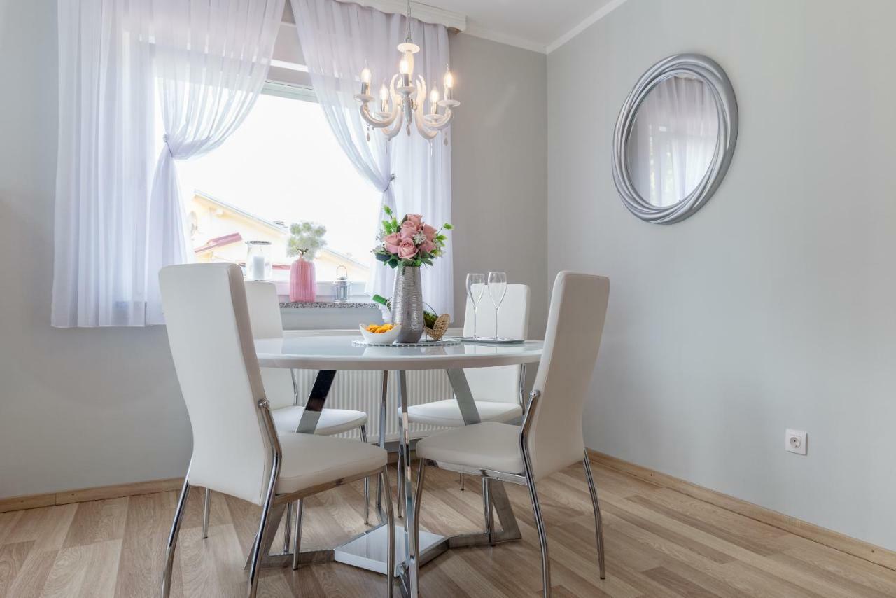 Apartment Snjezana 슬루니 외부 사진